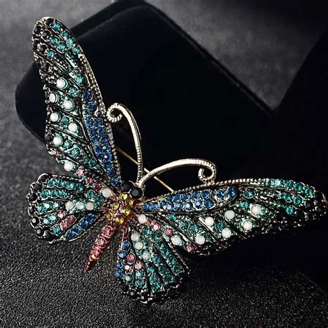 Blucome Fashion Women Butterfly Brooches Pins For Women Perfect
