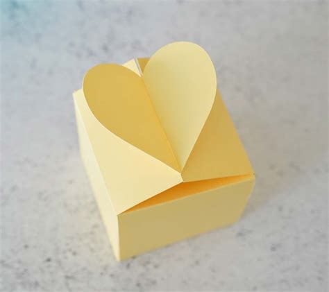 Free Template To Make Paper 3d Heart For Your Valentine Paper Crafts