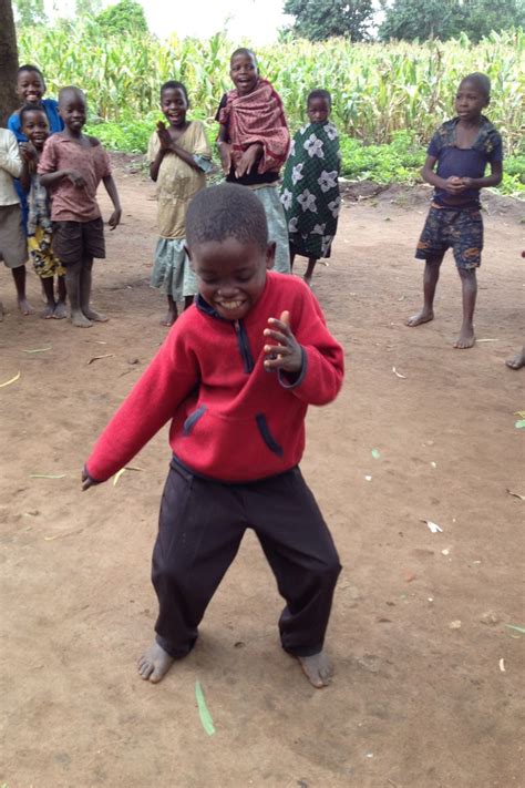 Funny African Kid Dancing
