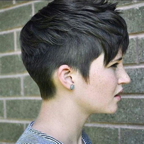 21 flattering pixie haircuts for round faces pixie cut round face pixie haircut for round faces