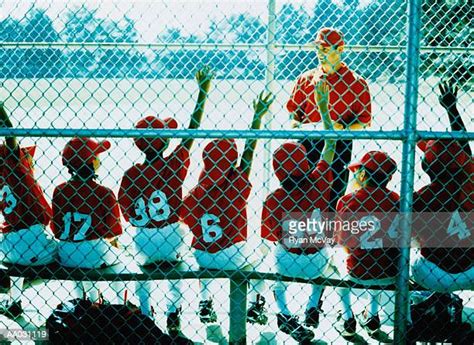 Little League Baseball Team Photo Stockfotos En Beelden Getty Images