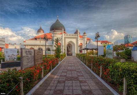 The Kapitan Keling Mosque The Kapitan Keling Mosque Is A P Flickr