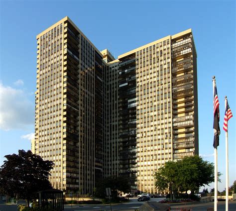 300 Winston Towers Cliffside Park Nj Apartments For Rent