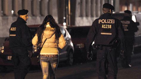 Rumäne In Berlin Verhaftet 16 Jährige Zur Prostitution Gezwungen