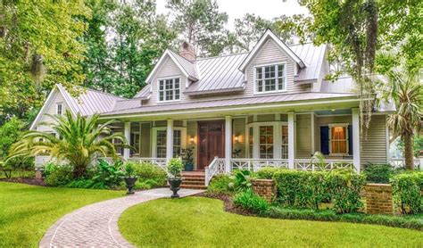 A classic three bedroom, two bathroom hawaiian plantation style home and a. The Ford Plantation, Richmond HIll, GA | Community Reviews ...