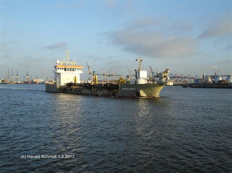 With a huge fleet and over 14,000 employees across six continents, boskalis is one of the world's leading maritime. Bagger / dredger (S) Fotos - Schiffbilder.de