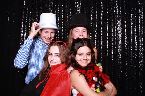 5 Great Bat Mitzvah Themes And Bar Mitzvah Themes — Oh Happy Day Booth
