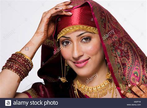 Kashmiri Traditional Dress High Resolution Stock Photography And Images