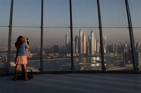 Dubai deportará grupo detido durante sessão de fotos nuas