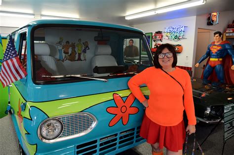 Now you can shop for it and enjoy a good deal on furthermore, always look out for deals and sales like the 11.11 global shopping festival, anniversary sale or summer sale to get the most bang for. Velma Visits the Mystery Machine - LinuxPhoto