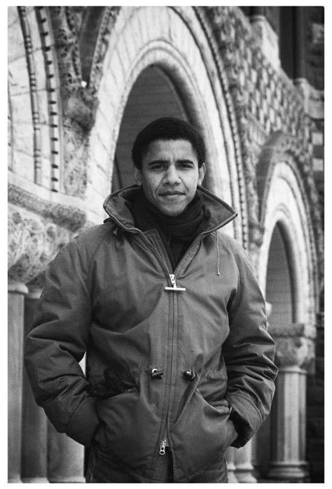 A Take No Prisoners Biography Of Barack Obama Examines His Early Love