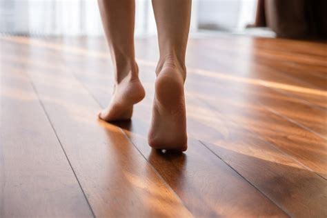 Is Walking Barefoot Bad For Our Feet Blog Gotham Footcare