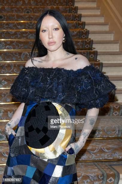 noah cyrus photos photos and premium high res pictures getty images