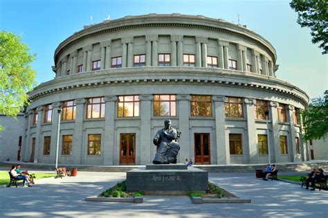 History of yerevan (erebuni, erevan) & history of armenia (hayastan). Erevan (Capitale de l'Arménie) - Voyage en Arménie