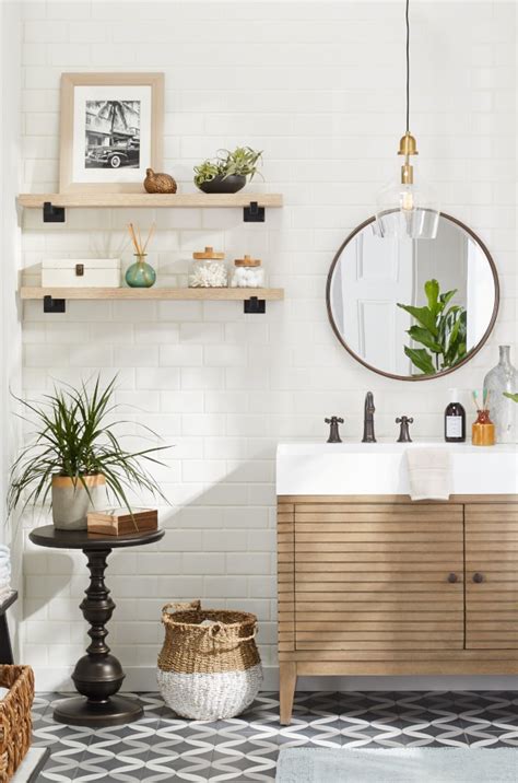 9 Small Bathroom Storage Ideas That Cut the Clutter ...