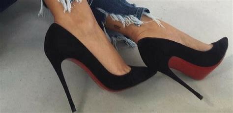 En su web se pueden personalizar sus sneakers hasta detalles insospechados. Moda Autunno Inverno 2017-2018: le scarpe con il tacco di ...