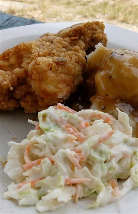 Many people just come to kfc to get these potatoes and i use idahoan mash potato flakes which is the best on the market. Resepi Ayam Goreng Snack Plate Ala KFC, Siap Dengan Mashed ...