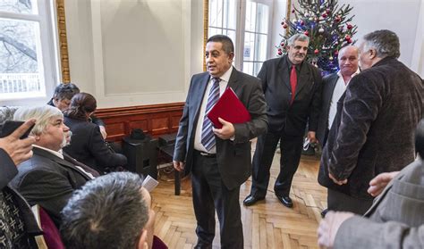 Százhalombatta és a környező városok álláslehetőségei. bújt az üldözött: A Helytartóinkat nem lehetne Barguziniba ...