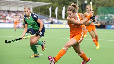 Ek vrouwen hockey dames 2021: Oefenen voor WK-hockey: vrouwen tegen de mannen | RTL Nieuws
