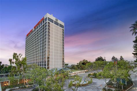 Sheraton Universal Hotel Near Universal Studios Hollywood Review | La