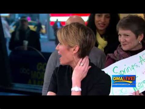 I am taking control of something that i have very little control of, robach said in a video she recorded before the cut. Amy Robach Discusses New Haircut, Health - YouTube