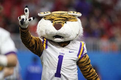 National Mascot Day Ranking The Sec Mascots From Worst To Best