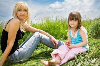 Positive Parenting Techniques | LoveToKnow