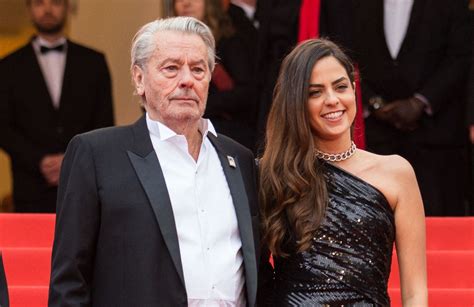 Alain Delon Et Sa Fille Anouchka Lamour De Sa Vie Elle