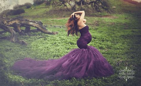 This one requires a couple of extra hands and occurs on shoots in remote locations. Maternity Photo Shoot Ideas | Cake Maternity