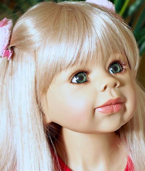 Pin By Sue Reynolds On Masterpiece Dolls Porcelain Dolls For Sale