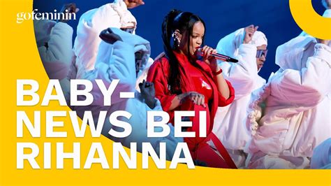Baby News Beim Super Bowl Rihanna Berrascht Mit Babybauch Youtube