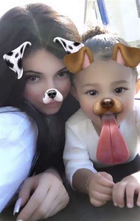 Pin By ♡ 𝐽𝑢𝑙𝑖𝑎 𝑳𝒂𝒅𝒚 𝑩𝒐𝒔𝒔 On Stormi Webster ⛈ Kylie Jenner Selfies