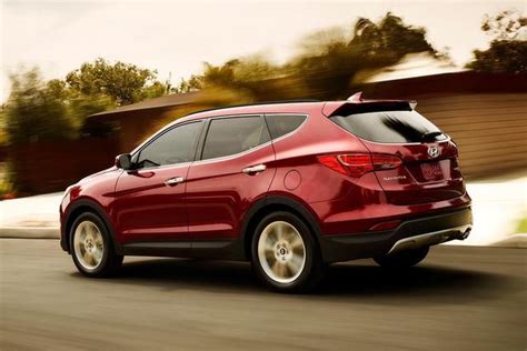 (the smaller santa fe sport seats five and is reviewed separately.). 2016 Hyundai Tucson vs. 2015 Hyundai Santa Fe Sport: What ...