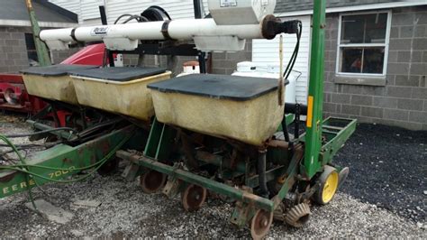 For over 25 years geeves & ideal dry cleaners have been providing specialist cleaning services throughout the midlands. John Deere 7000 6 row Corn Planter. Dry ferti... | May ...