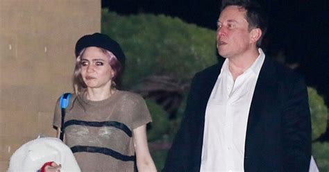 Elon Musks Girlfriend Grimes Gives Birth To Their First Child Together