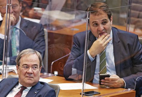 Die würfel sind gefallen, armin laschet wird kanzlerkandidat der union. er habe ein angebot gemacht und wäre bereit gewesen, unserem land zu dienen in der zentralen spitzenfunktion und. Nathanael Liminski: Der Mann hinter Armin Laschet ...
