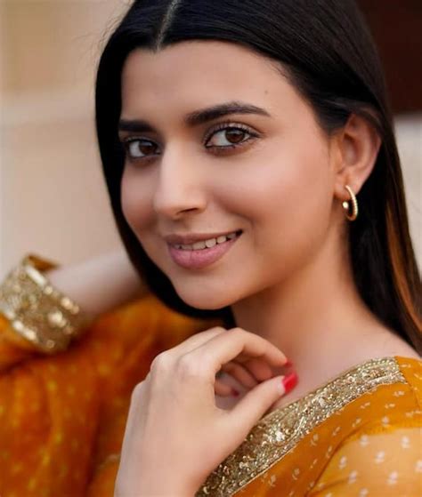 Punjabi Actress Nimrat Khaira Shares Simple And Elegant Look With Fans