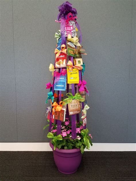 However, you don't have to worry. I created this gift card tree as a retirement gift for a coworker (June 2017) #giftcards | Gift ...