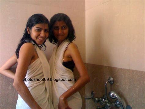 South Indian Girls And Mallu Aunties Desi College Girl Bathing Photo