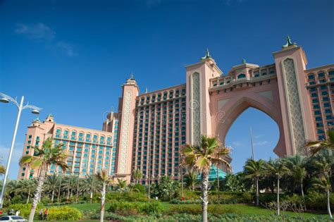 Atlantis The Palm Luxury Hotel In Dubai Editorial Image Image Of