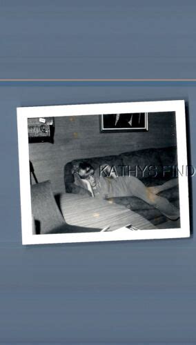 Found Bandw Polaroid N4276 Pretty Woman Posed Laying On Couch Ebay