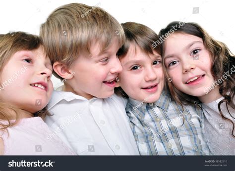 Стоковая фотография 98582510 Group Happy Smiling Kids Playing Hugging