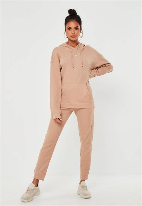 Loungewear Set in 2020 | Lounge wear, Loungewear set, Comfortable