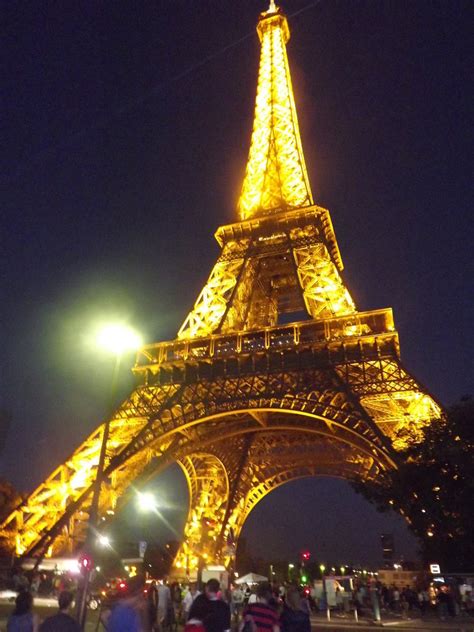 A Eiffel Tower Painted Gold By Owladdict On Deviantart