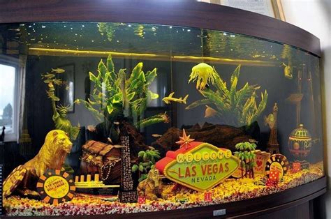 Very Cool Vegas Theme Aquarium Fish Tank Themes Fish Tank