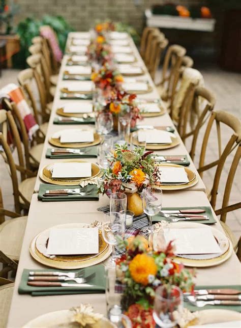Click through to see more of the best thanksgiving table setting ideas. 30 Thanksgiving Centerpieces Ideas