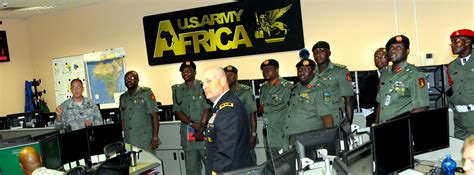 Nigeria Chief Of Army Staff Visits Usaraf During A Tour Of Flickr