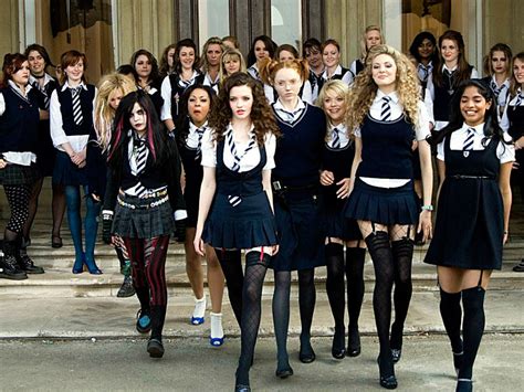 Things You Only Know If You Went To An All Girls School