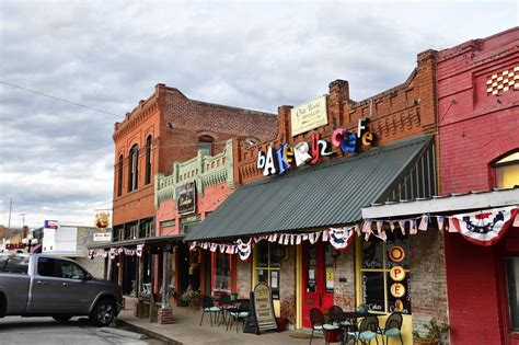 Visit Smithville