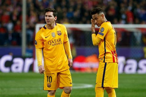 Pourtant annoncé du côté de chelsea et d'arsenal, sergio agüero a choisi le. Messi jaloux du nouveau salaire de Neymar